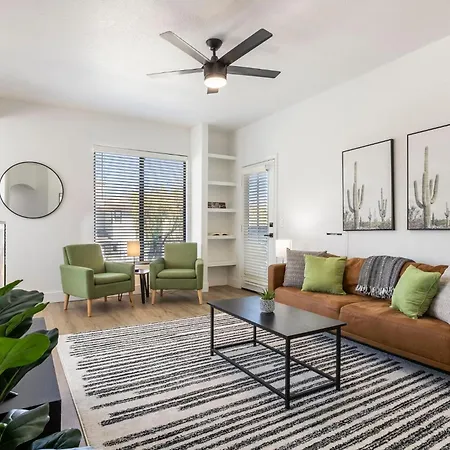 3Br Cozysuites At Kierland Commons With Pool #14